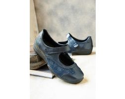 Womens Wide Fit Stretch Fabric Touch Strap Shoes - Winnipeg