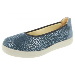 Womens Wide Fit Stretch Fabric Slip-On Everyday Shoes - Garganey