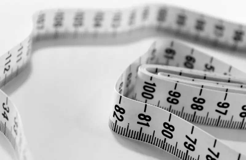 Measuring Tape unfolder